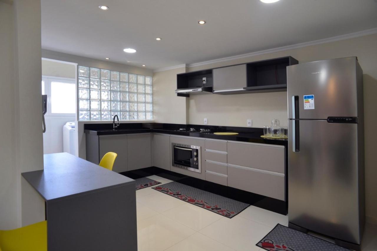 Appartement FRENTE MAR PÉ NA AREIA, na Av Atlântica à Balneário Camboriú Extérieur photo
