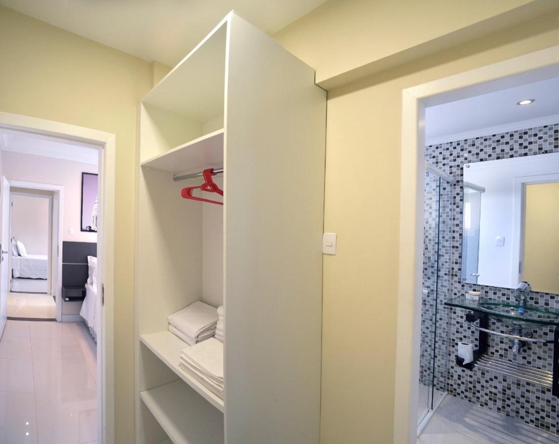 Appartement FRENTE MAR PÉ NA AREIA, na Av Atlântica à Balneário Camboriú Extérieur photo